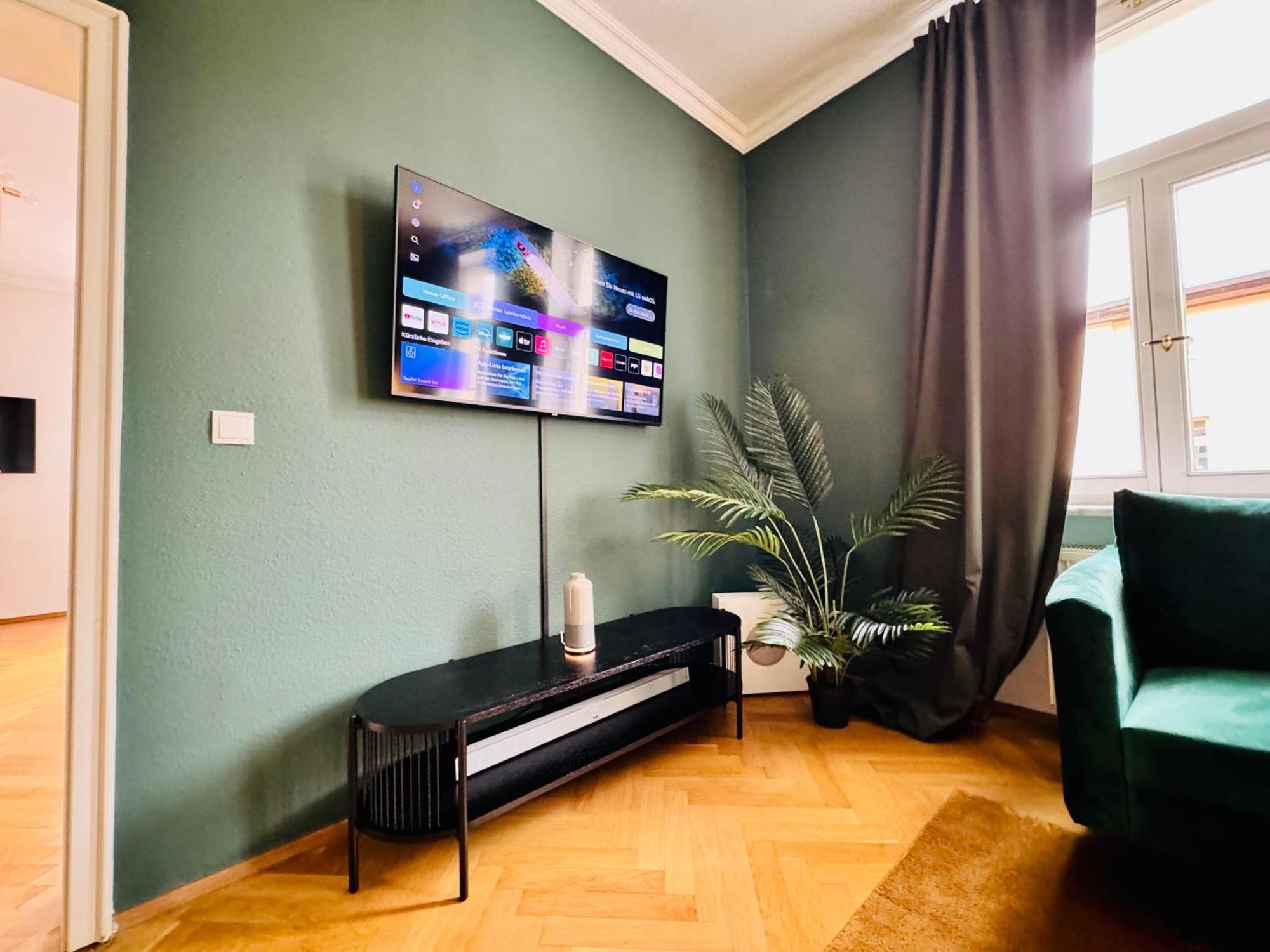 Rebelrents #4 Design Trifft Komfort - Einzigartiges Ferienapartment In Der Nahe Des Hauptbahnhofs Halle  Luaran gambar